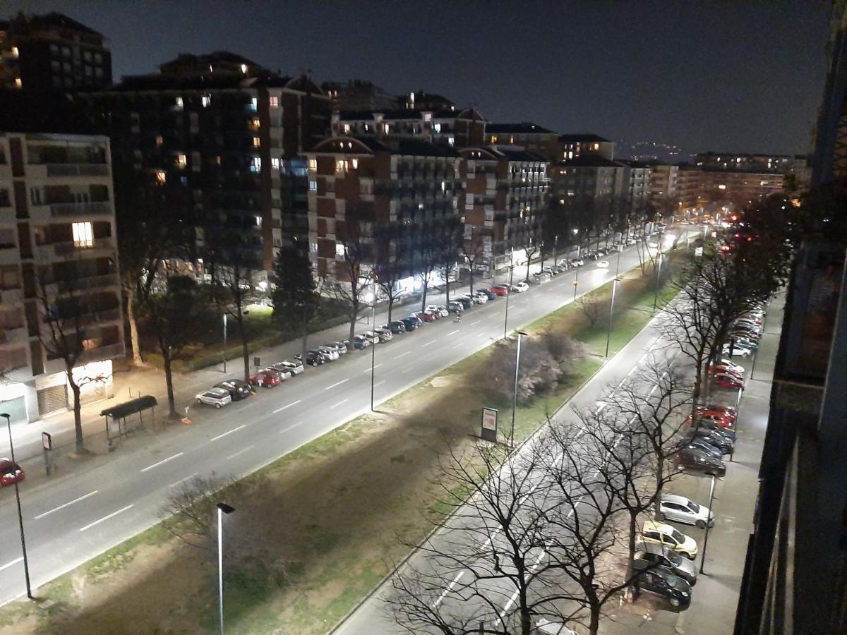 A Casa Da Joy Apartment Торино Екстериор снимка